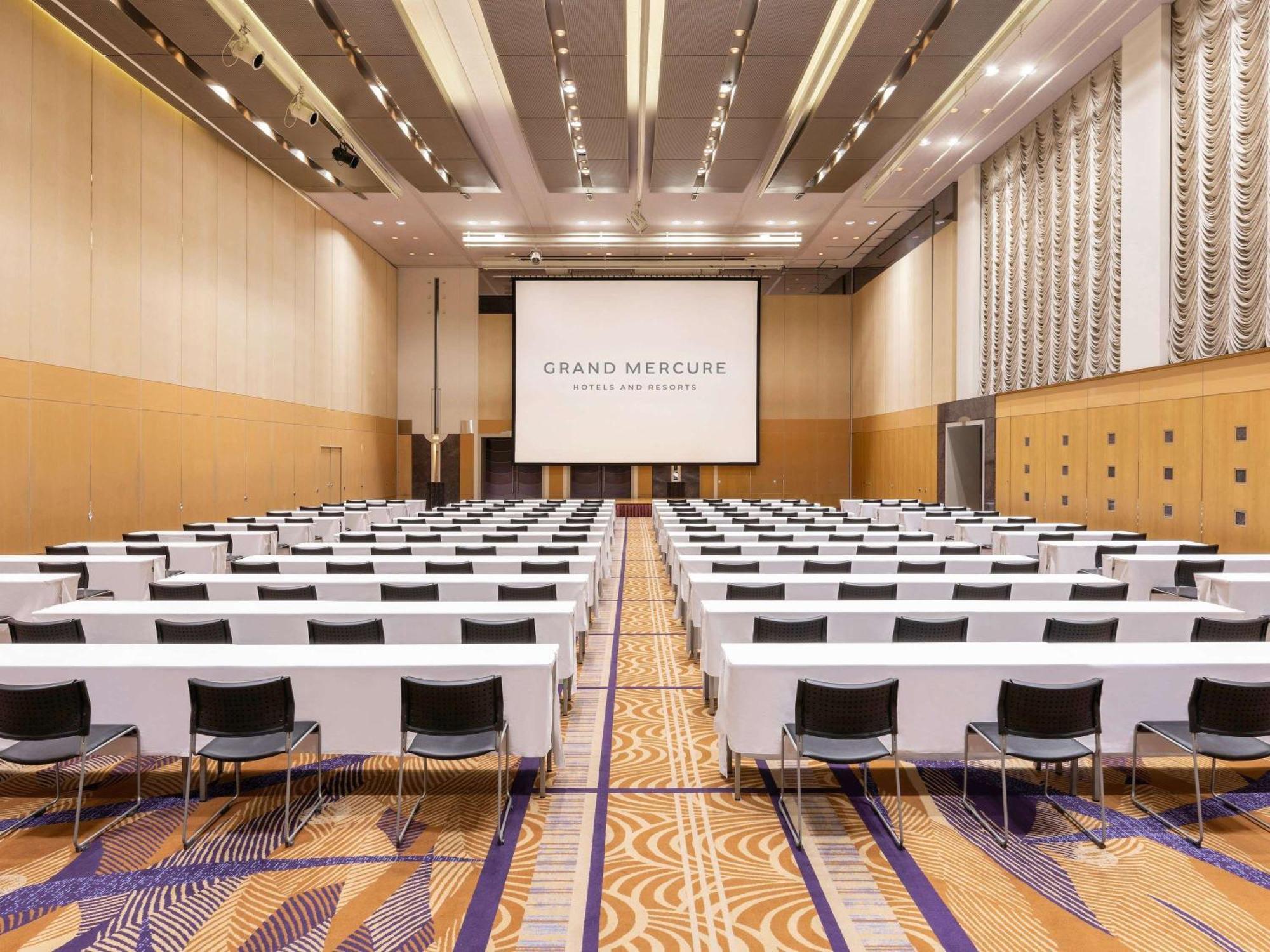 Grand Mercure Sapporo Odori Park Extérieur photo