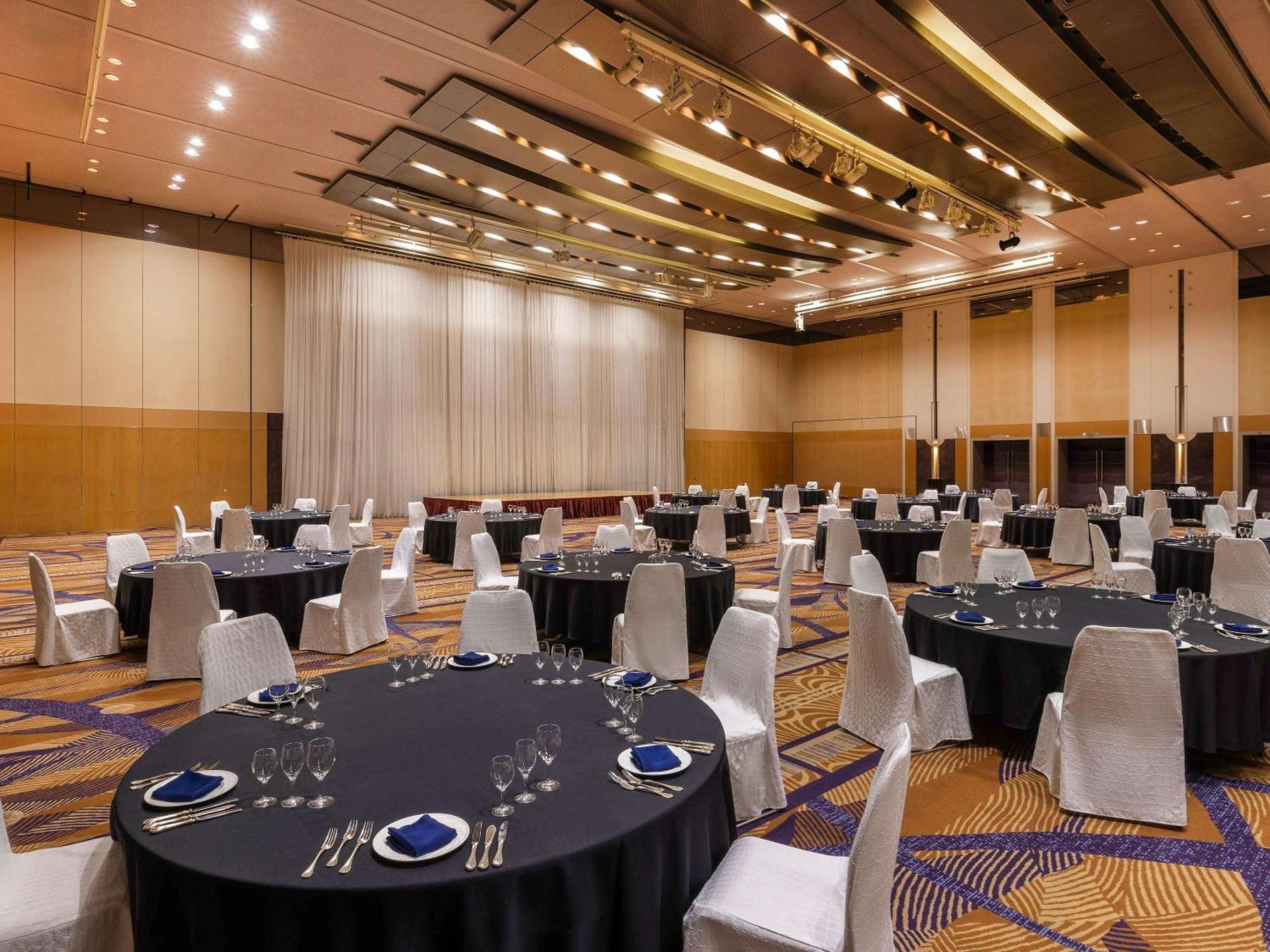 Grand Mercure Sapporo Odori Park Extérieur photo